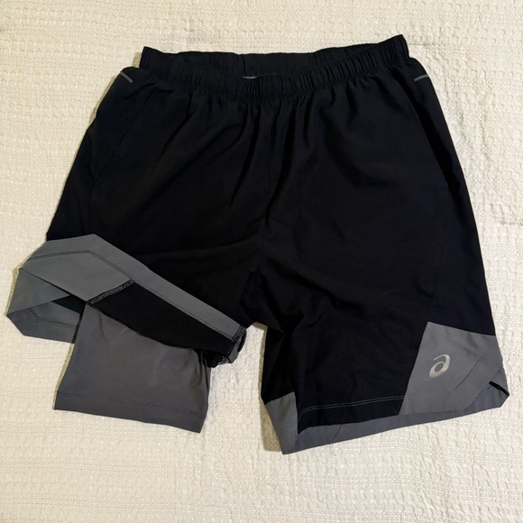 ASICS Running Shorts With Liner - Medium - Picture 2 of 3